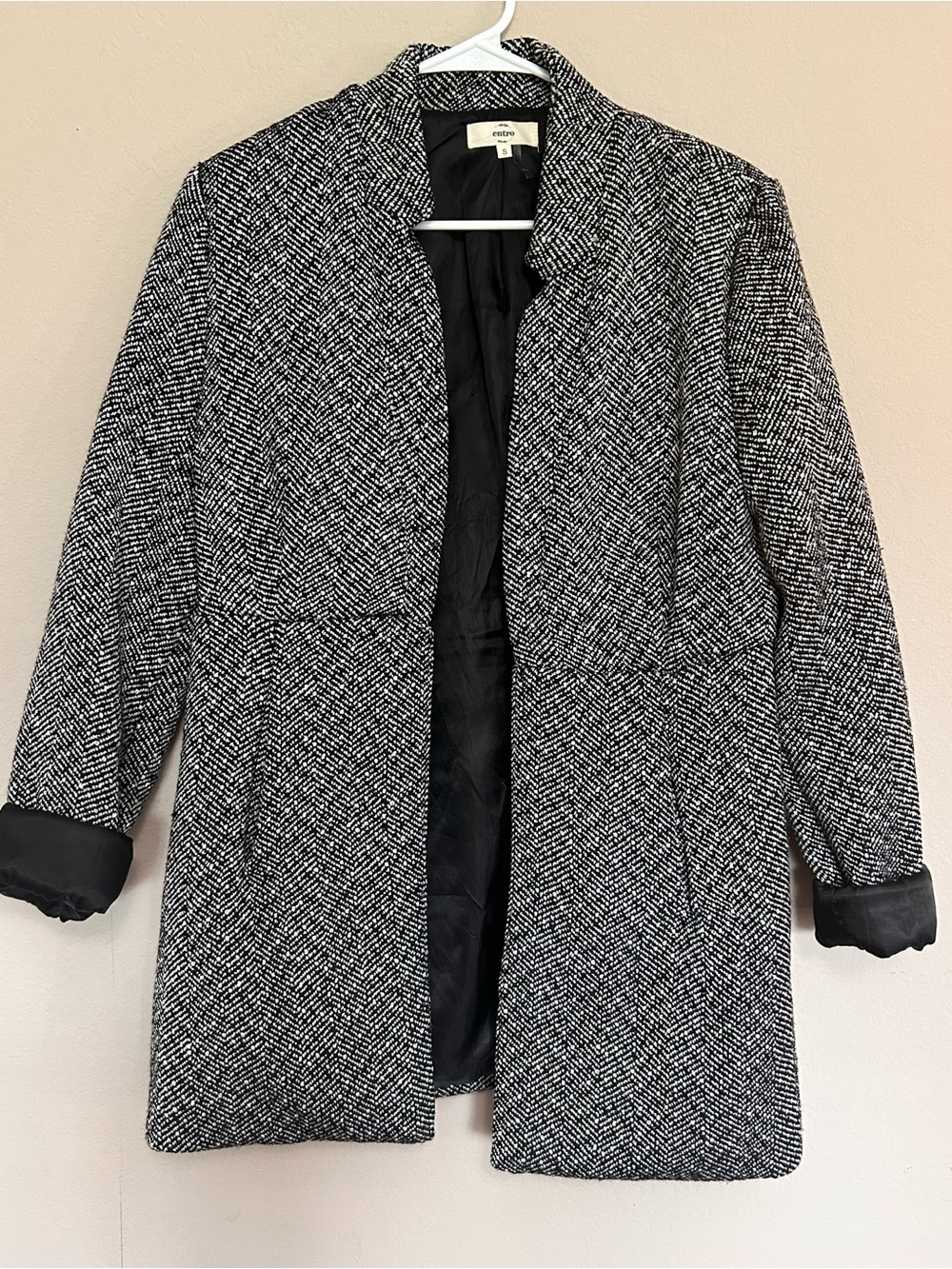 Entro Black & White Herringbone Inverted Collar Blazer Coat Small